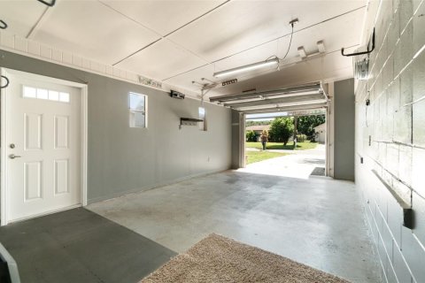 Casa en venta en Tavares, Florida, 3 dormitorios, 191.01 m2 № 1877150 - foto 24