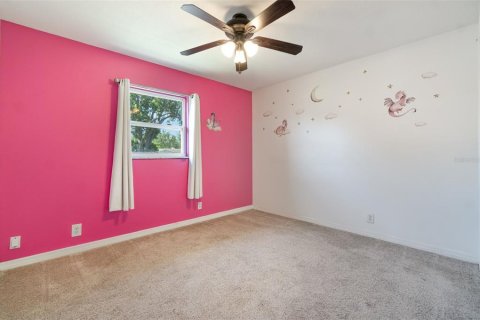 Casa en venta en Tavares, Florida, 3 dormitorios, 191.01 m2 № 1877150 - foto 19