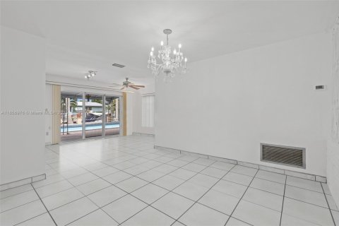 Villa ou maison à vendre à Fort Lauderdale, Floride: 3 chambres, 146.79 m2 № 1878794 - photo 8
