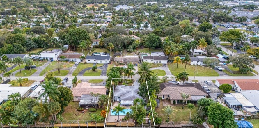 Villa ou maison à Fort Lauderdale, Floride 3 chambres, 146.79 m2 № 1878794