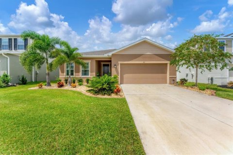 House in Parrish, Florida 3 bedrooms, 167.97 sq.m. № 1904689 - photo 2