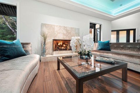 Купить виллу или дом в Корал-Гейблс, Флорида 5 спален, 609.62м2, № 1952934 - фото 13