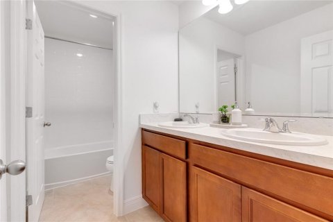 Casa en alquiler en Clermont, Florida, 4 dormitorios, 271.65 m2 № 1904481 - foto 21