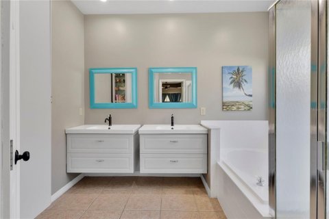 Villa ou maison à vendre à Kissimmee, Floride: 4 chambres, 212.28 m2 № 2418443 - photo 9
