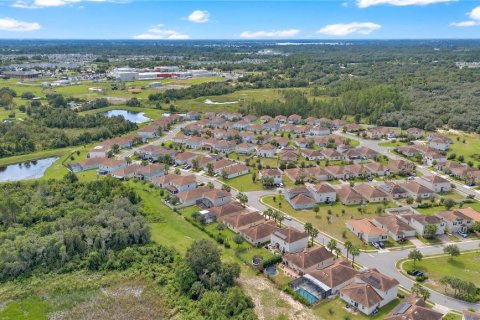 Villa ou maison à vendre à Kissimmee, Floride: 4 chambres, 212.28 m2 № 2418443 - photo 20