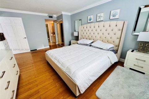 Купить кондоминиум в Авентура, Флорида 1 спальня, 93.37м2, № 2090594 - фото 13
