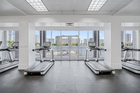 Купить кондоминиум в Авентура, Флорида 1 спальня, 93.37м2, № 2090594 - фото 23
