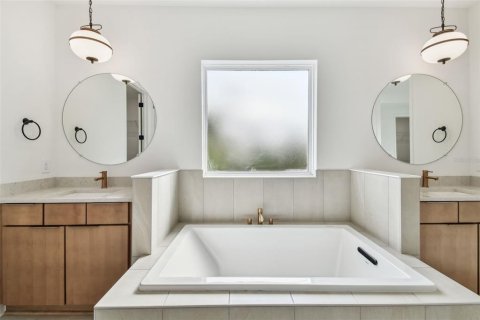 Villa ou maison à vendre à Tampa, Floride: 5 chambres, 308.62 m2 № 1661925 - photo 14