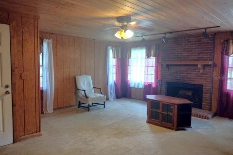 House in Bunnell, Florida 4 bedrooms, 162.76 sq.m. № 2209386 - photo 12