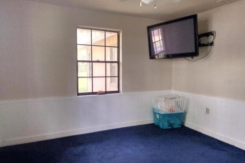 House in Bunnell, Florida 4 bedrooms, 162.76 sq.m. № 2209386 - photo 5