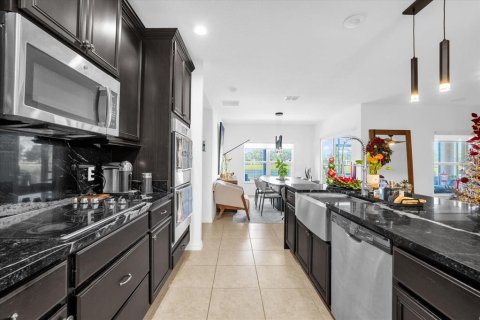 Casa en venta en Kissimmee, Florida, 4 dormitorios, 198.63 m2 № 1570341 - foto 12
