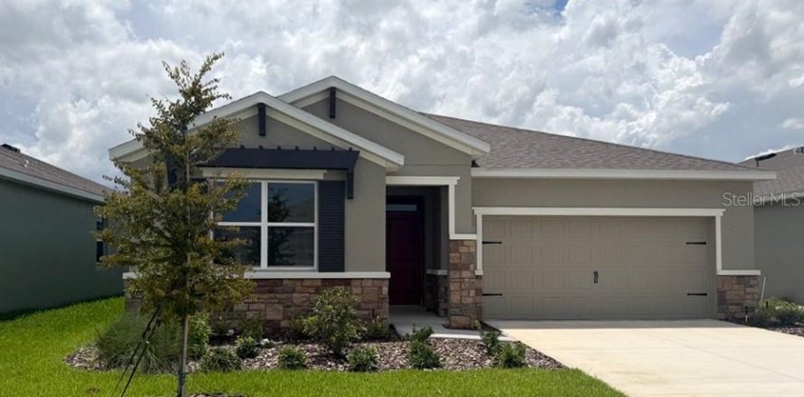 House in Ocala, Florida 3 bedrooms, 168.71 sq.m. № 2116684