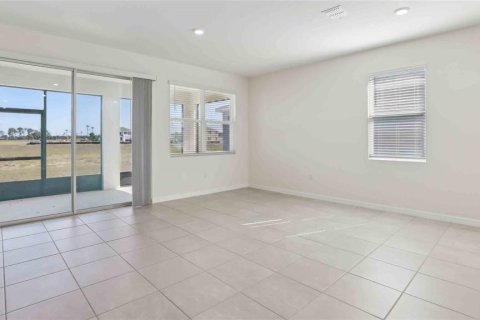 House in Ocala, Florida 3 bedrooms, 168.71 sq.m. № 2116684 - photo 9