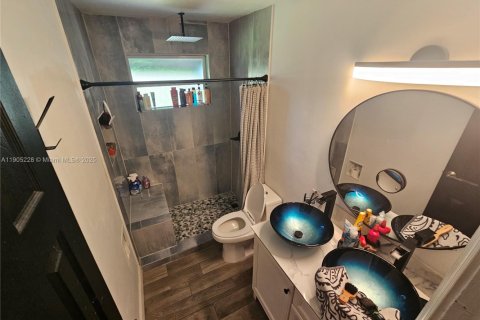 Villa ou maison à vendre à Sunrise, Floride: 2 chambres, 97.83 m2 № 1956976 - photo 17