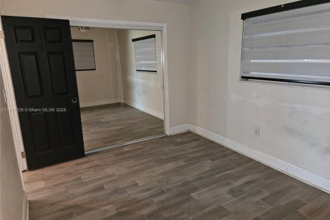 Villa ou maison à vendre à Sunrise, Floride: 2 chambres, 97.83 m2 № 1956976 - photo 16