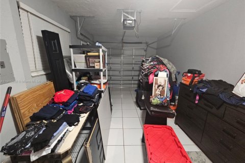 Villa ou maison à vendre à Sunrise, Floride: 2 chambres, 97.83 m2 № 1956976 - photo 19