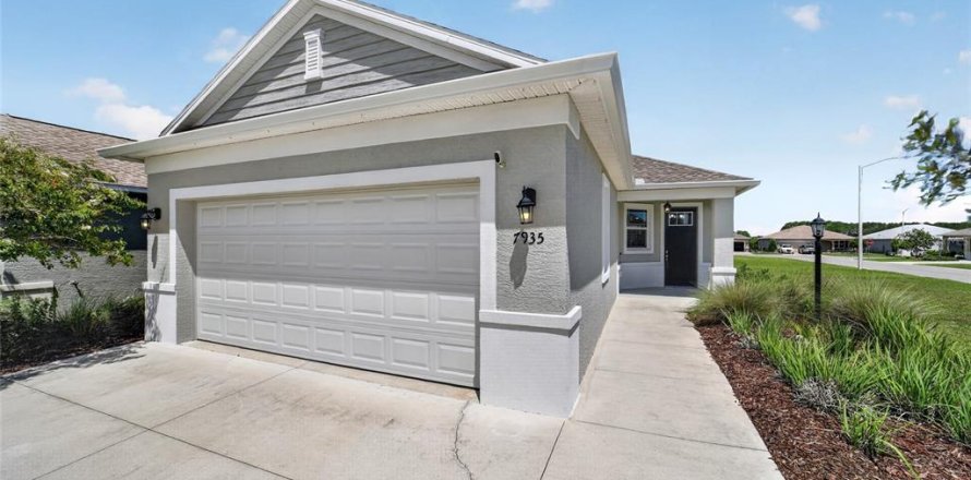 Casa en Ocala, Florida 2 dormitorios, 124.86 m2 № 2157593