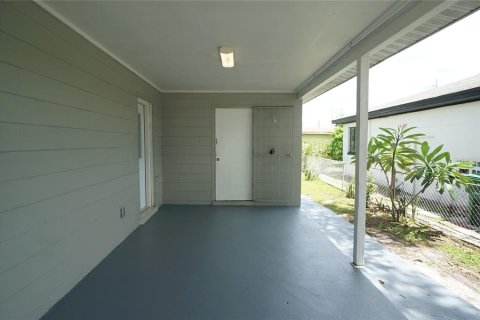 Casa en alquiler en Tampa, Florida, 2 dormitorios, 93.65 m2 № 1873758 - foto 12