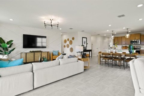 Villa ou maison à vendre à Haines City, Floride: 4 chambres, 191.47 m2 № 2387688 - photo 18