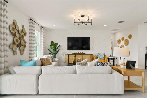 Villa ou maison à vendre à Haines City, Floride: 4 chambres, 191.47 m2 № 2387688 - photo 19