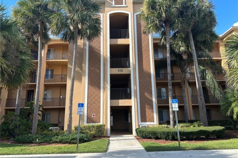 Condominio en alquiler en Bradenton, Florida, 2 dormitorios, 104.14 m2 № 1377972 - foto 4