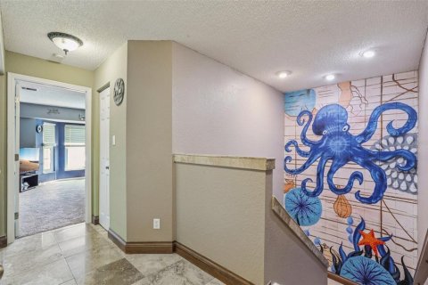 Townhouse in Saint Pete Beach, Florida 3 bedrooms, 226.22 sq.m. № 1835279 - photo 11