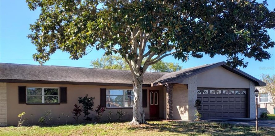 Casa en Seminole, Florida 2 dormitorios, 110.55 m2 № 1720283