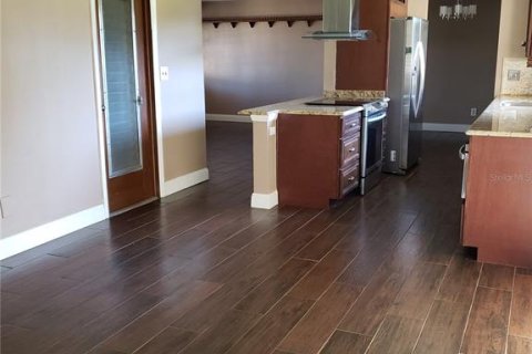 House in Seminole, Florida 2 bedrooms, 110.55 sq.m. № 1720283 - photo 3