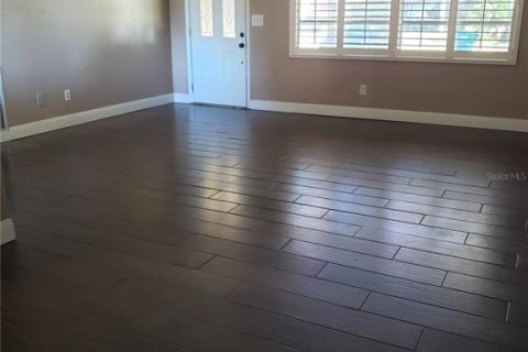 House in Seminole, Florida 2 bedrooms, 110.55 sq.m. № 1720283 - photo 25