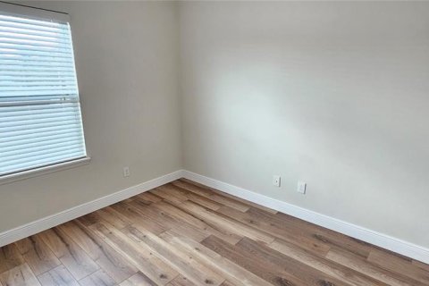 Townhouse in Windermere, Florida 3 bedrooms, 127.46 sq.m. № 1884695 - photo 14