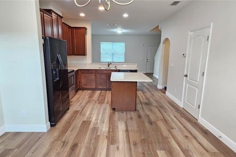 Townhouse in Windermere, Florida 3 bedrooms, 127.46 sq.m. № 1884695 - photo 7