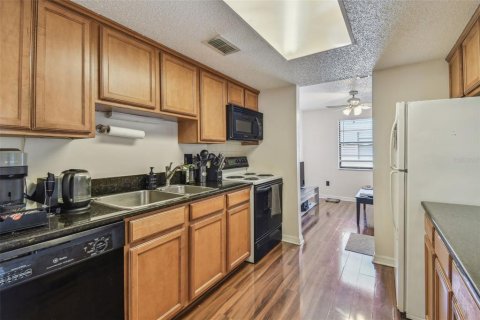 Copropriété à vendre à Oldsmar, Floride: 2 chambres, 85.01 m2 № 2118820 - photo 14