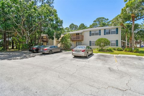 Copropriété à vendre à Oldsmar, Floride: 2 chambres, 85.01 m2 № 2118820 - photo 2