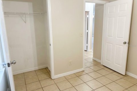Appartement à louer à Zephyrhills, Floride: 3 chambres, 83.61 m2 № 2416732 - photo 7