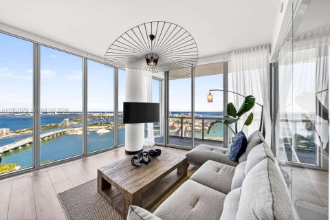 Condominio en venta en Miami, Florida, 2 dormitorios, 123.84 m2 № 2011196 - foto 3