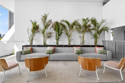 Condominio en venta en Miami, Florida, 2 dormitorios, 123.84 m2 № 2011196 - foto 26