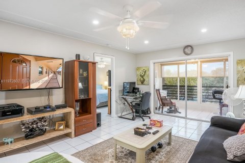 Condominio en venta en Sunrise, Florida, 2 dormitorios, 78.97 m2 № 2032923 - foto 8