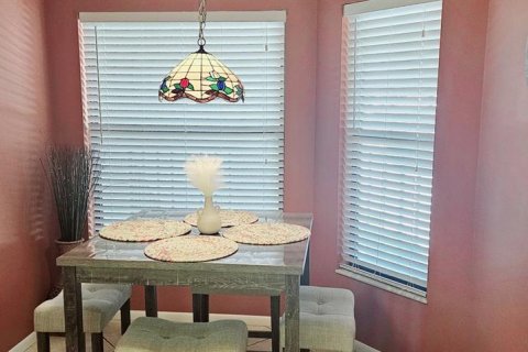 Condo in Bradenton, Florida, 2 bedrooms  № 218215 - photo 4