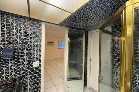 Casa en venta en Miami, Florida, 3 dormitorios, 190.17 m2 № 1992170 - foto 20
