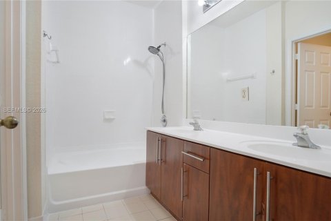 Touwnhouse à vendre à Homestead, Floride: 4 chambres, 172.05 m2 № 2397343 - photo 22