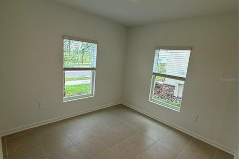 Casa en alquiler en Clermont, Florida, 3 dormitorios, 165.55 m2 № 1908439 - foto 3
