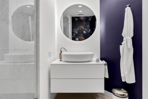 Condominio en venta en Miami Beach, Florida, 2 dormitorios, 137.22 m2 № 2043975 - foto 14