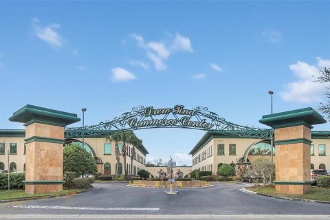 Immobilier commercial à louer à Orlando, Floride: 389.73 m2 № 2299124 - photo 4