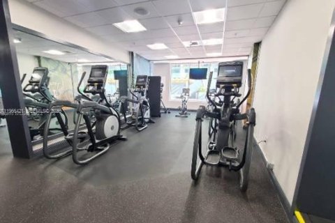 Condo in Miami, Florida № 2028001 - photo 15