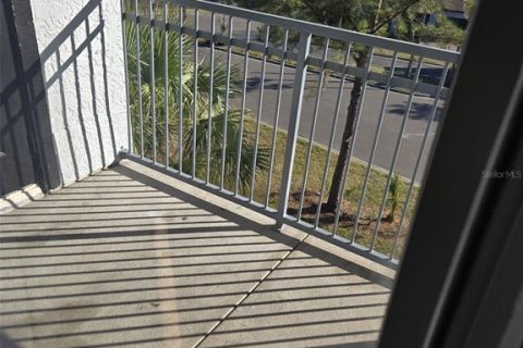 Condominio en alquiler en Orlando, Florida, 2 dormitorios, 98.66 m2 № 1894465 - foto 6