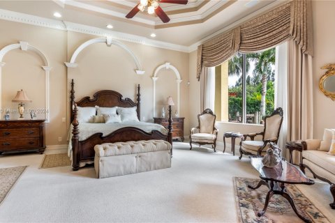 House in Davie, Florida 5 bedrooms, 377.74 sq.m. № 1934232 - photo 25