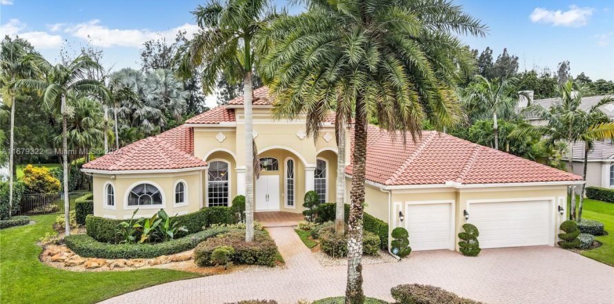 House in Davie, Florida 5 bedrooms, 377.74 sq.m. № 1934232