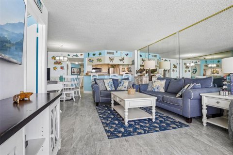 Condominio en venta en Daytona Beach, Florida, 2 dormitorios, 89.93 m2 № 2120986 - foto 5