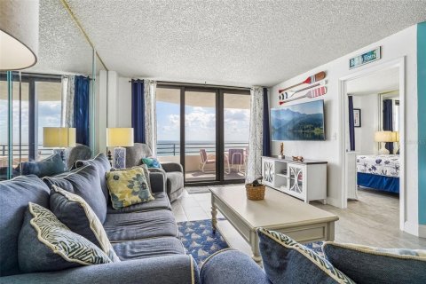 Condominio en venta en Daytona Beach, Florida, 2 dormitorios, 89.93 m2 № 2120986 - foto 4