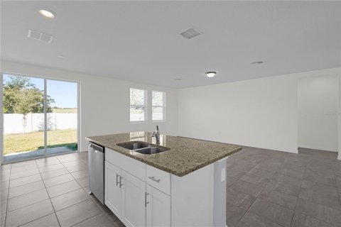 Villa ou maison à louer à Auburndale, Floride: 3 chambres, 138.52 m2 № 2420345 - photo 7